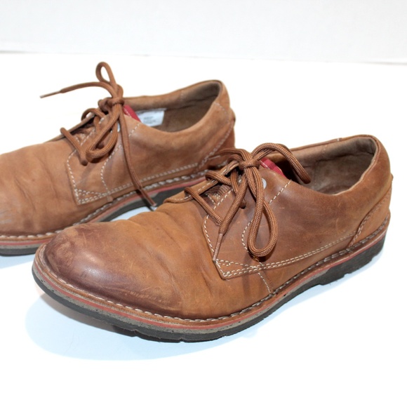 clarks edgewick plain derby